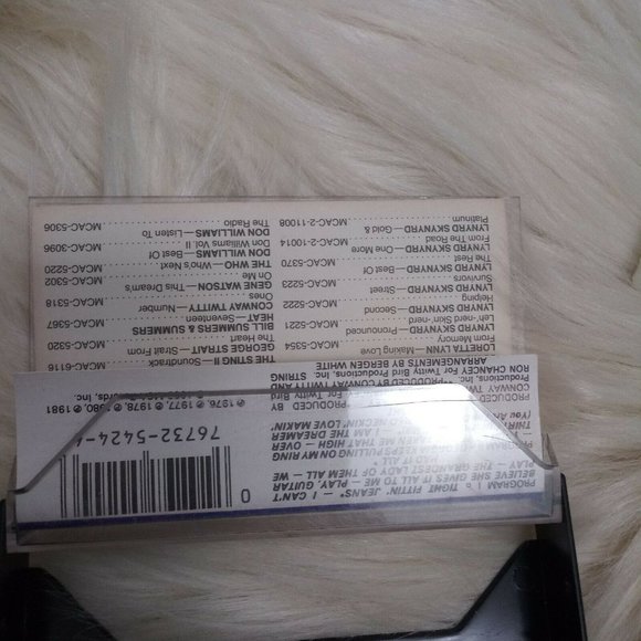 Vintage Conway Twitty Classic Conway Cassette Tape Vintage - Picture 6 of 11